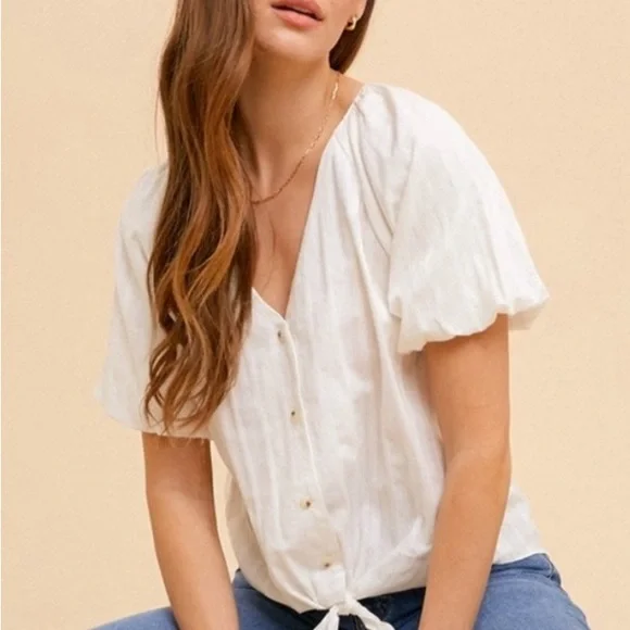 Slight puff sleeve front tie button down💕 - Picture 3 of 4